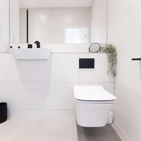 Velvet - 56 Vicar Lane *